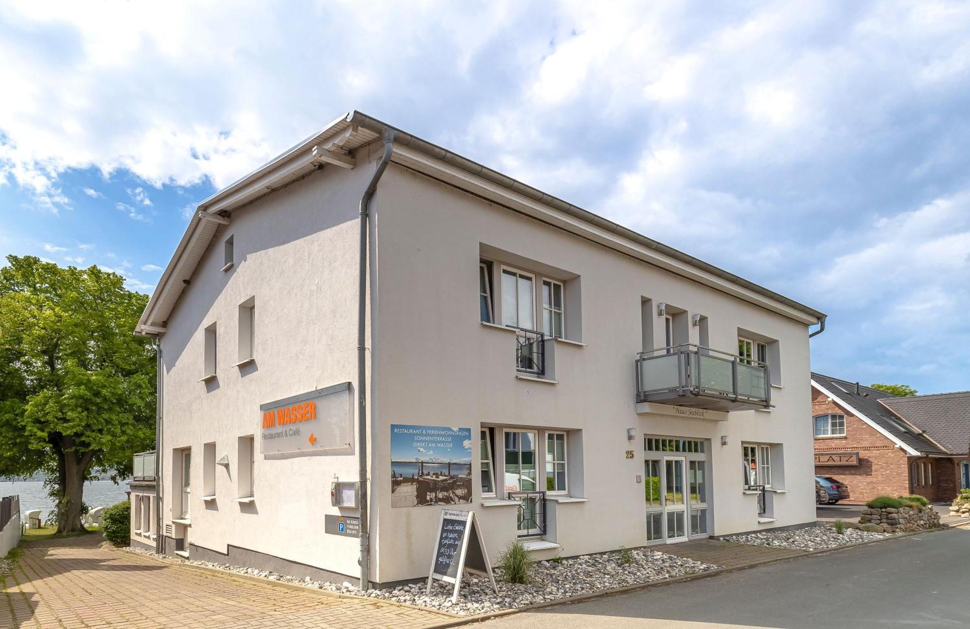 Haus Seeblick Mit 9 Wohnungen Alt Reddevitz Экстерьер фото